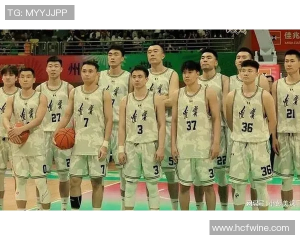 全运会回顾:重庆篮球队展现出强大实力与团队精神的精彩表现
