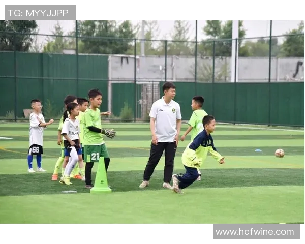 六一足球明星大全:探索儿童足球界的璀璨星辰与成长故事