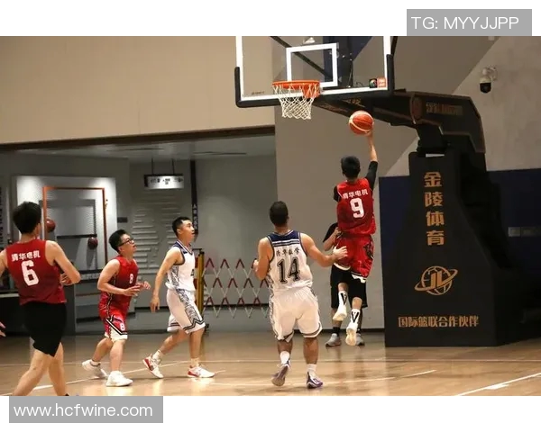 南京篮球队速度之舞:联赛中的迅猛表现与战术解析 南京篮球队速度之舞:联赛中的迅猛表现与战术解析